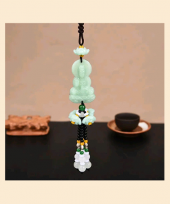 khánh Quan Âm treo xe